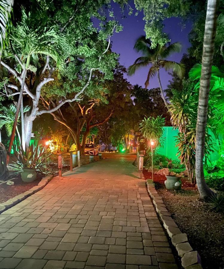 Seafarer Key Largo Resort And Beach Exteriör bild